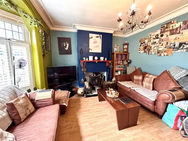 Marsden Road, Burnley, BB10, photo 2