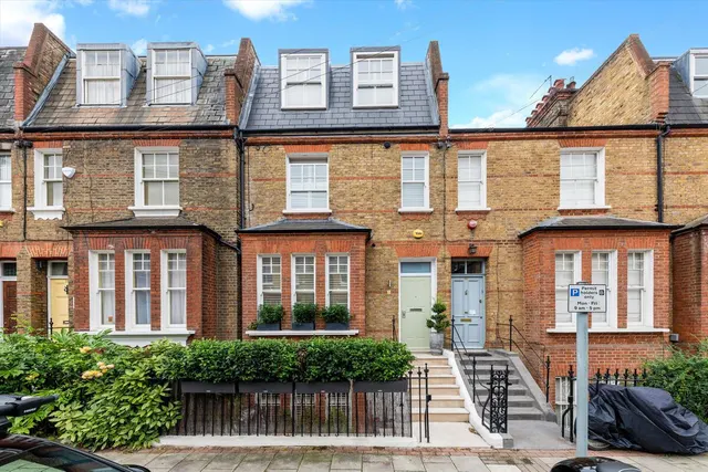 Warriner Gardens, London, SW11, photo 2