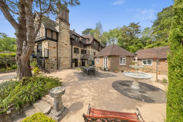 Chillies Lane, Crowborough, TN6, photo 1