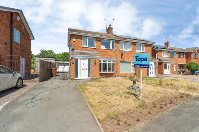 Kensington Avenue, Loughborough, LE11, photo 1
