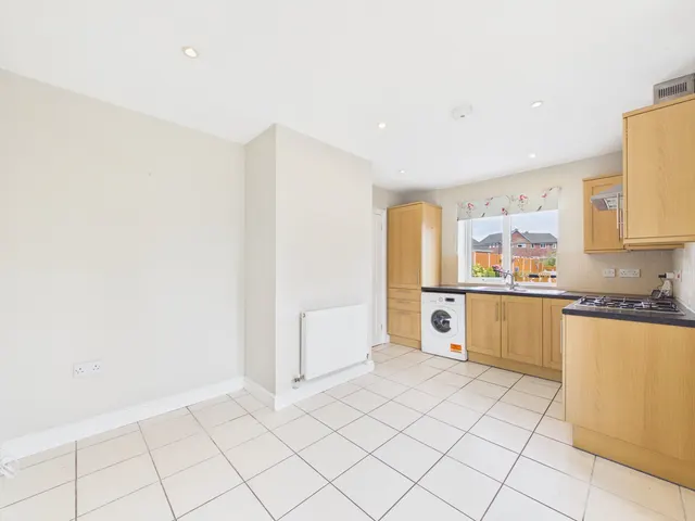 Salisbury Road, Market Drayton, TF9, photo 3
