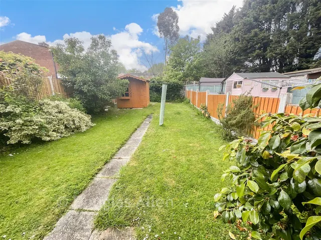Pattiswick Square, Basildon, SS14, photo 2