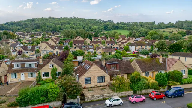 Holcombe Lane, Bathampton, BA2, photo 1
