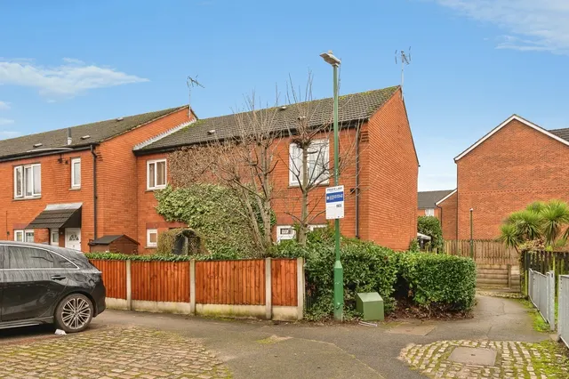 Francis Street, Nottingham, Nottinghamshire, NG7, photo 1