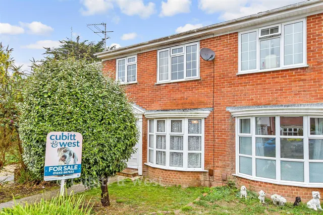 Pinewood Gardens, Bognor Regis, PO21, photo 1