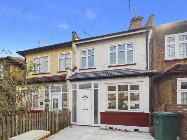 Marne Avenue, London, N11, photo 3