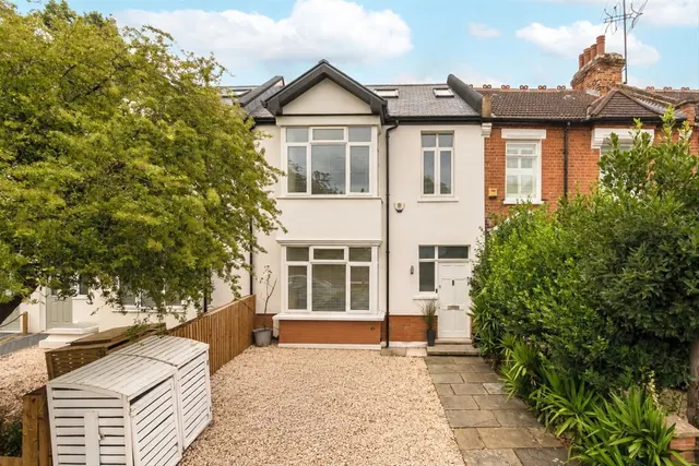 Grantham Road, W4, photo 1
