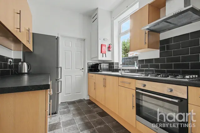 Pybus Street, DE22, photo 2