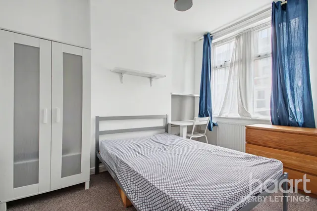 Pybus Street, DE22, photo 1