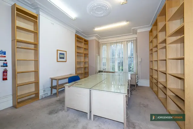 Quex Road, Kilburn, NW6, photo 1