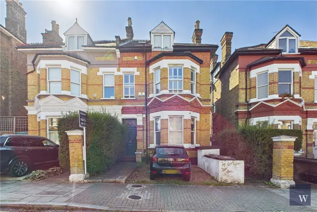 Photo 3 — Tierney Road, London, SW2