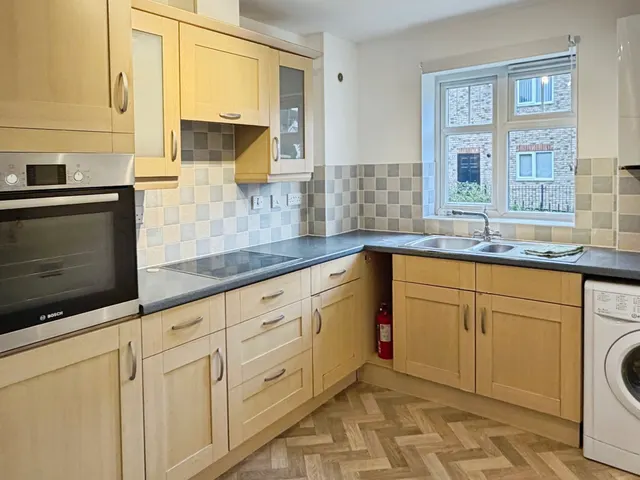 Manning Road, Bourne, PE10, photo 2