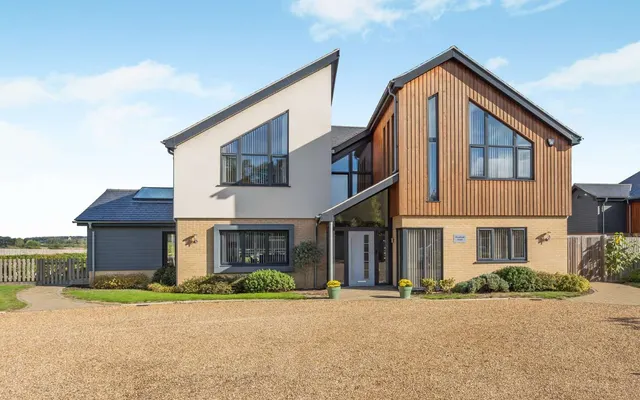 Windfields, East Tuddenham, NR20, photo 2