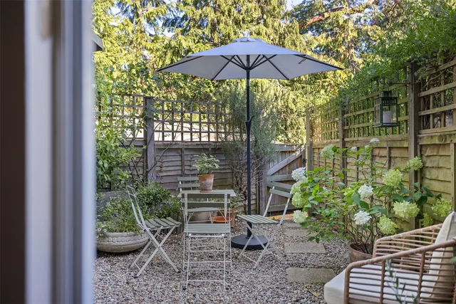 Haslemere Road, Fernhurst, GU27, photo 3