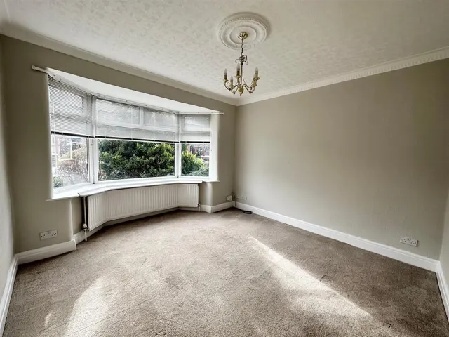 Gladstone Road, Altrincham, WA14, photo 2