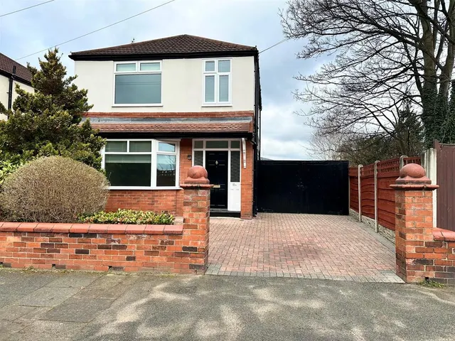 Gladstone Road, Altrincham, WA14, photo 1