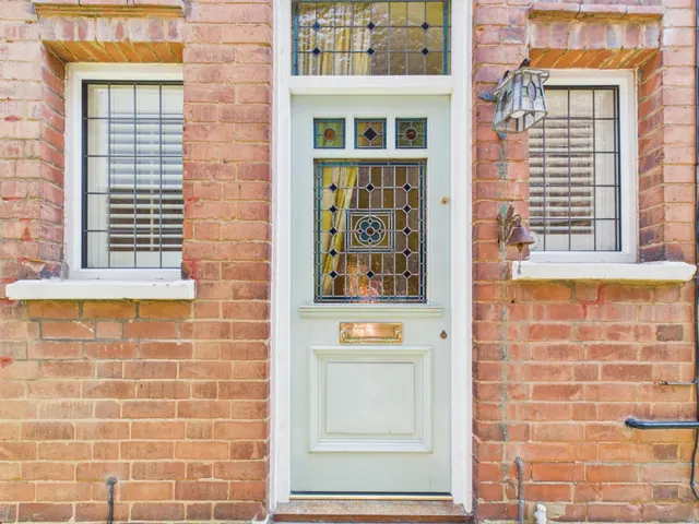 Mount Road, Hinckley, LE10, photo 2