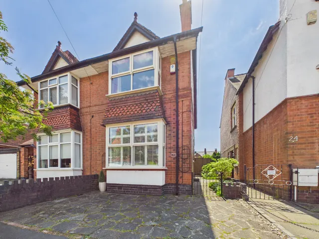 Mount Road, Hinckley, LE10, photo 1