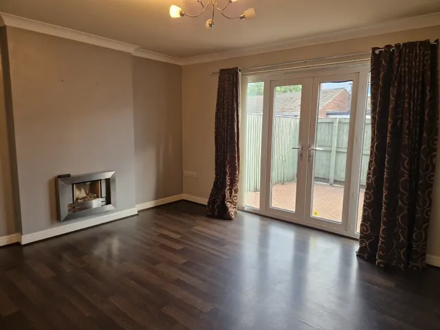 Lord Porter Avenue, Stainforth, DN7, photo 3