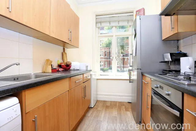 Photo 3 — London, W9 1NG
