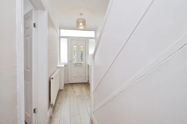 Saville Road, Old Swan, L13, photo 3