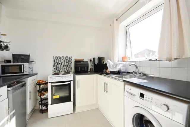 Foxglove Way, Chelmsford, CM1, photo 3