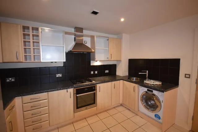 Photo 3 — Seller Street, Chester, CH1