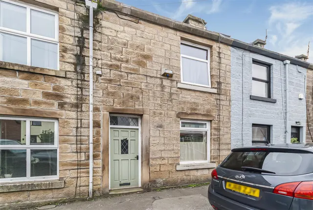 Nuttall Lane, Ramsbottom, Bury, BL0 9JP, photo 1