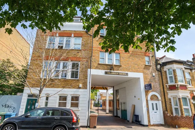 Dudrich Mews, London, SE22, photo 1