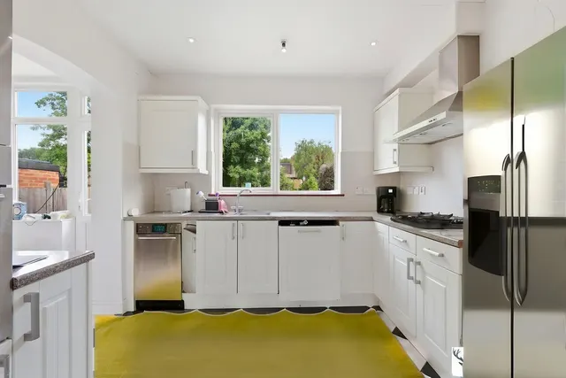 Photo 3 — Chigwell Park Drive, Chigwell, IG7 5BD