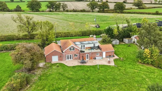 Photo 2 — Moor Lane, Horsington, Woodhall Spa, Lincolnshire, LN10