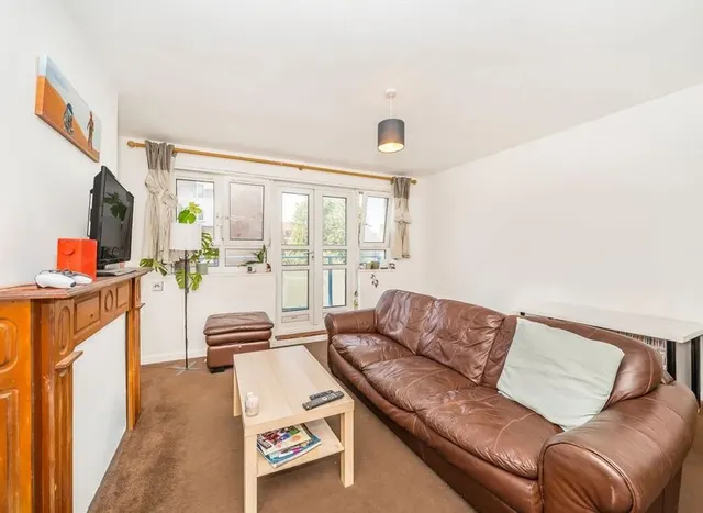 Barclay Close, Fulham, SW6, photo 1