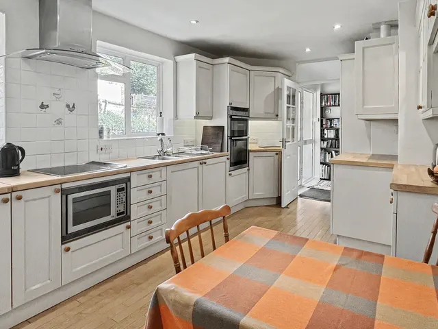 Photo 2 — Pinewood Road, High Wycombe HP12 4DA