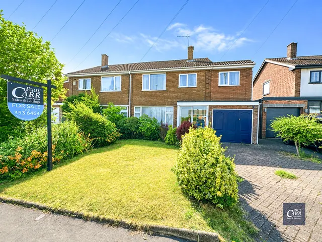 Cedar Drive, Streetly, B74, photo 1