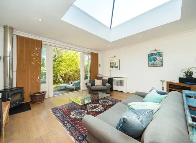 Photo 3 — Chartfield Avenue, Putney, SW15