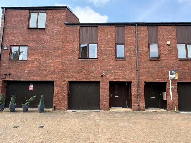 Photo 2 — Ilderton Road, Stockton-On-Tees
