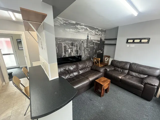 Headingley Mount, Headingley, LS6, photo 3