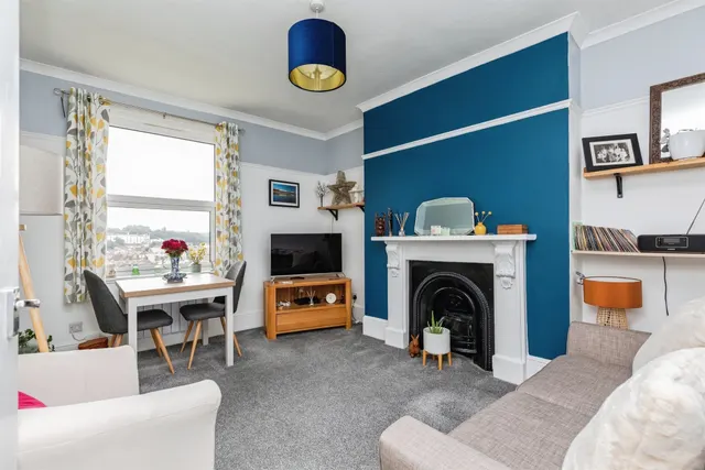 Braybrooke Road, Hastings, photo 1