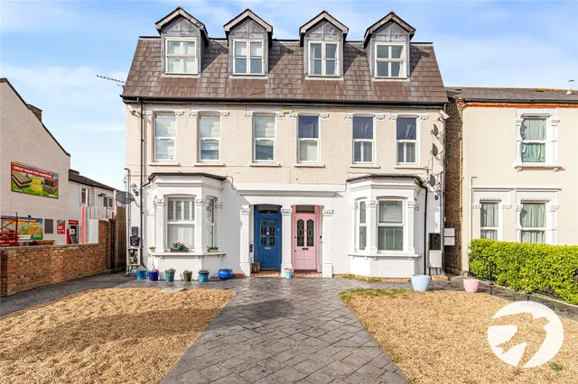 2 bedroom 2 bedroom property, Park View Road, Welling, DA16