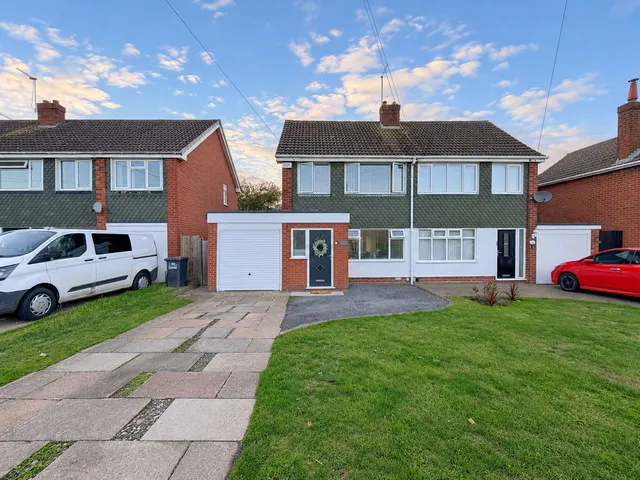 Wardles Lane, Walsall, WS6, photo 1
