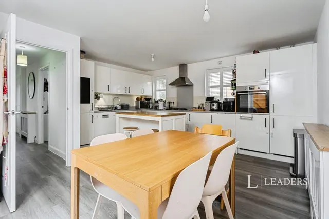 Hamfield Drive, Hassocks, BN6, photo 3