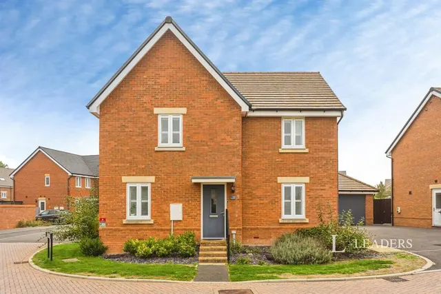 Hamfield Drive, Hassocks, BN6, photo 1