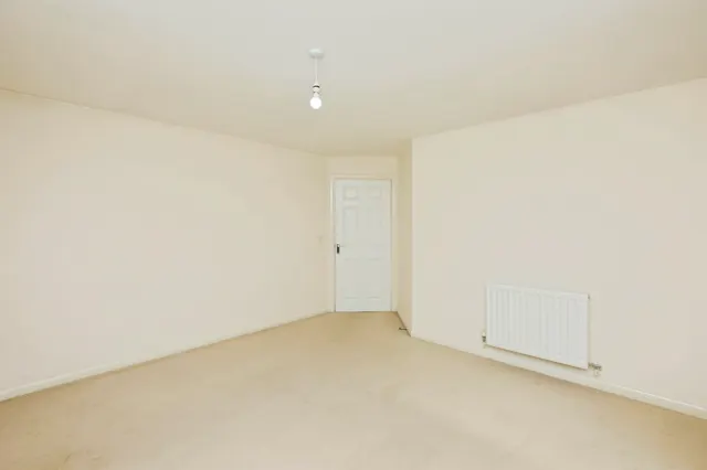 Pipers Way, Burton-On-Trent, DE14, photo 3