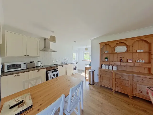 Photo 2 — 105 Portskerra, Melvich KW14 7YL