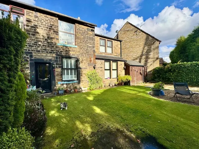 Sandhole Lane, Rochdale, Greater Manchester, OL11, photo 1