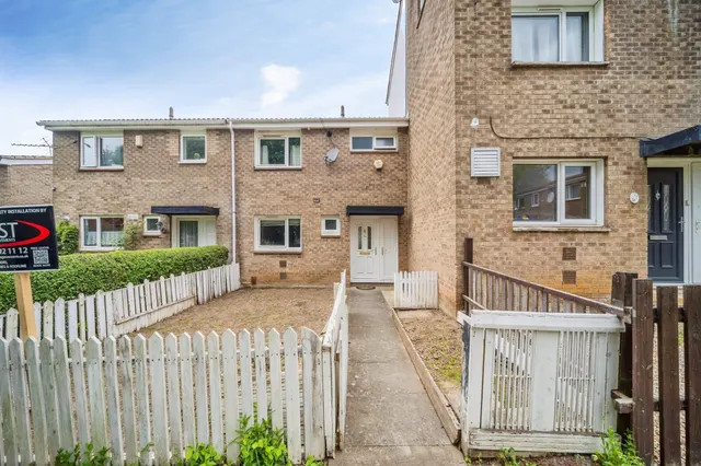 Hopmeadow Court, Northampton, photo 1