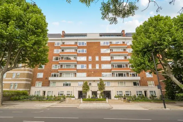 Bentinck Close, London, NW8, photo 2