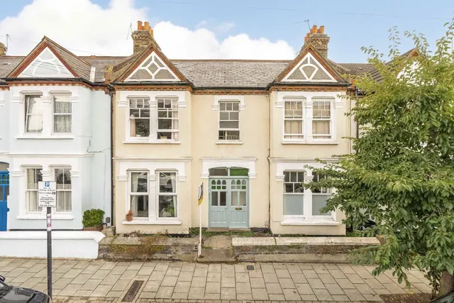 Delia Street, SW18, photo 1