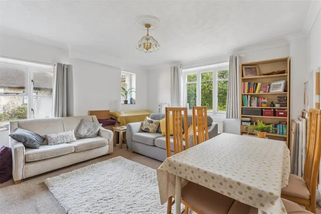 Wycombe Road, Prestwood, HP16, photo 3