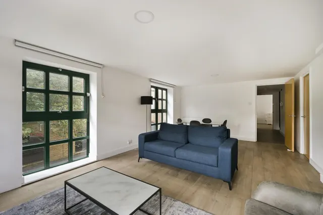 Concordia Wharf, Coldharbour, E14, photo 2